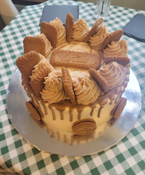Lotus Biscoff drip cake, one of our homemade cakes